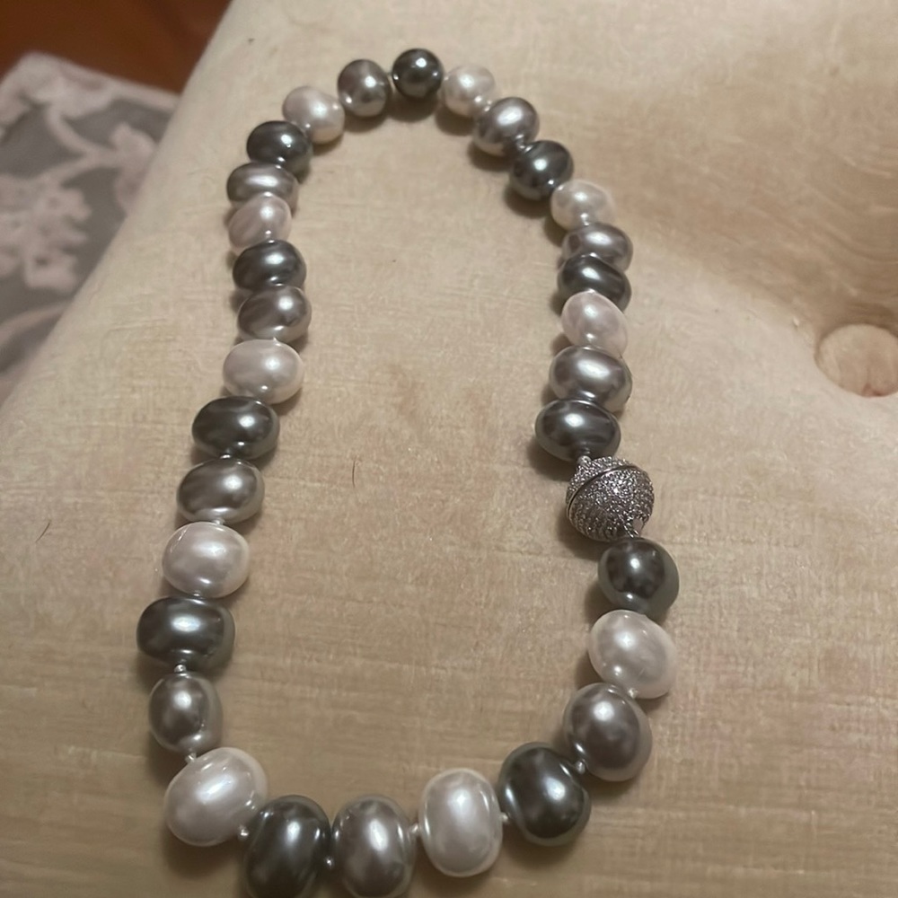 Pearl necklace